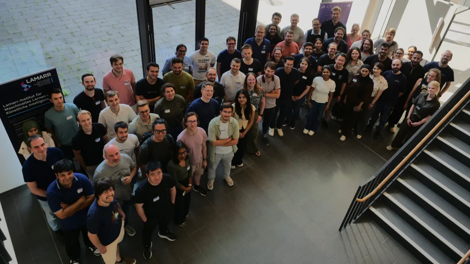 Summer School on Automated Machine Learning: Group image of the participants and speakers at TU Dortmund University.