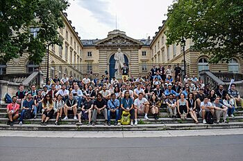 News  single participants group pic